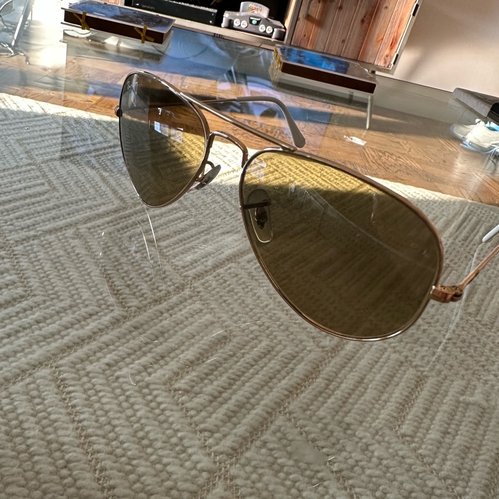 Ray-bans - Picture 3 of 4